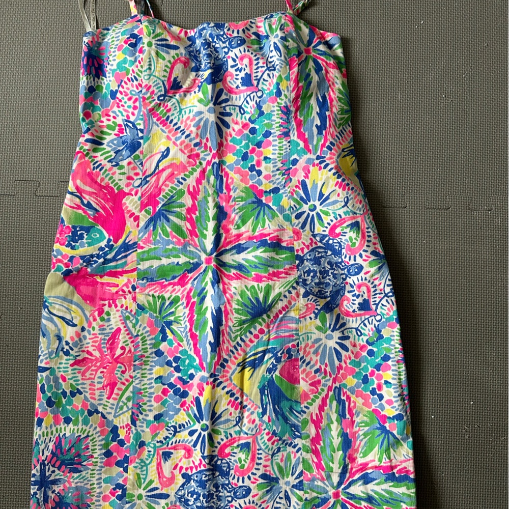 Lilly Pulitzer Shift Dress with tie back, Size 6
